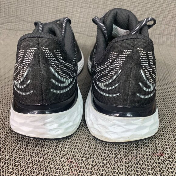 New Balance Fresh Foam 880 Running Shoes Black & White Mens Size 9 - Picture 4 of 8